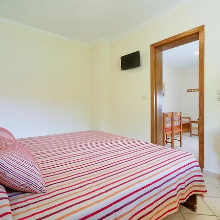Nina Studios Apartment *