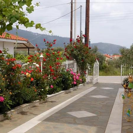 Apartman Nina Szkála Potamiász