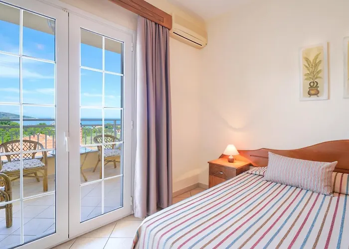 Nina Szkála Potamiász